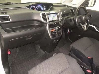 Mitsubishi DELICA D2