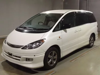Toyota ESTIMA  с аукциона в Японии