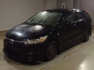 Honda STREAM  с аукциона в Японии