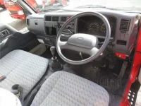 Toyota DYNA лот № 90075 оценка 4  с аукциона в Японии 3