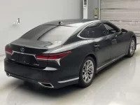 Lexus LS лот № 10023 оценка 4  с аукциона в Японии 1