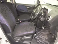 Nissan NOTE лот № 70274 оценка 3.5  с аукциона в Японии 4
