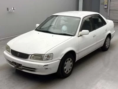 Toyota COROLLA  с аукциона в Японии