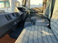 Isuzu FORWARD лот № 3272 оценка R  с аукциона в Японии 4