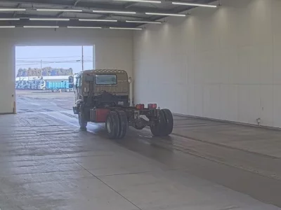 Isuzu FORWARD  с аукциона в Японии