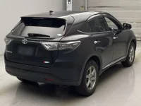Toyota HARRIER лот № 69 оценка RA  с аукциона в Японии 1