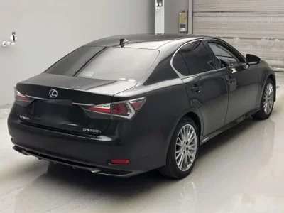 Lexus GS  с аукциона в Японии