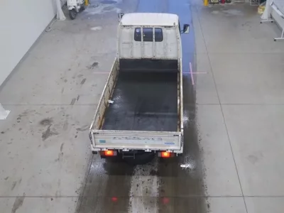 Mazda TITAN  с аукциона в Японии