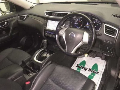 Nissan X-TRAIL  с аукциона в Японии