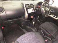 Nissan MARCH лот № 70309 оценка 4  с аукциона в Японии 3