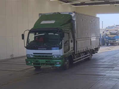 Isuzu FORWARD  с аукциона в Японии