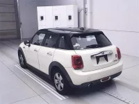 BMW MINI лот № 70315 оценка 4  с аукциона в Японии 1