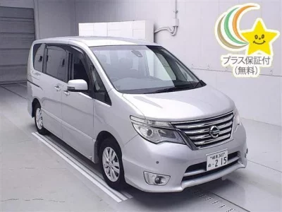 Nissan SERENA  с аукциона в Японии