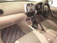 Toyota RAV4 лот № 70335 оценка R  с аукциона в Японии 3