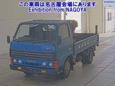 Mazda TITAN  с аукциона в Японии