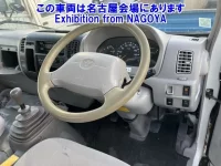 Toyota DYNA лот № 71003 оценка 3.5  с аукциона в Японии 3