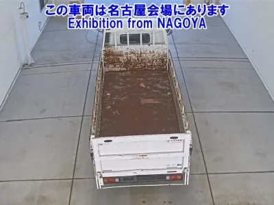 Toyota DYNA  с аукциона в Японии