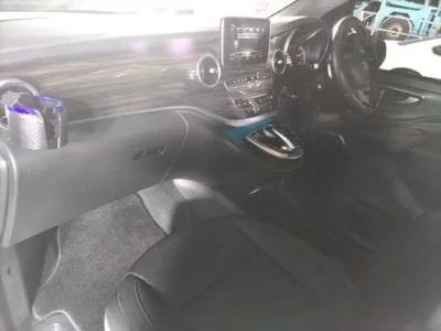 Mercedes-Benz V CLASS