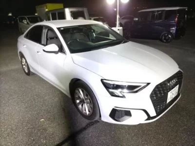 Audi A3  с аукциона в Японии