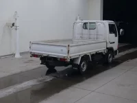 Nissan ATLAS лот № 1324 оценка 3.5  с аукциона в Японии 1