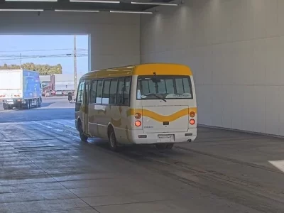 Mitsubishi BUS