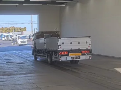 Isuzu FORWARD  с аукциона в Японии