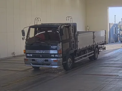 Isuzu FORWARD  с аукциона в Японии