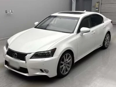 Lexus GS  с аукциона в Японии