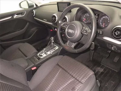 Audi A3  с аукциона в Японии