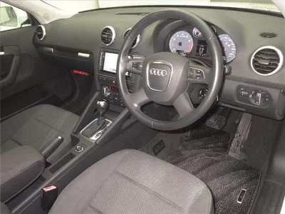 Audi A3  с аукциона в Японии