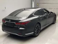 Lexus LS лот № 10063 оценка RA  с аукциона в Японии 1