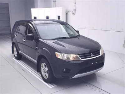 Mitsubishi OUTLANDER  с аукциона в Японии