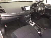 Mitsubishi GALANT FORTIS лот № 60015 оценка 4  с аукциона в Японии 3