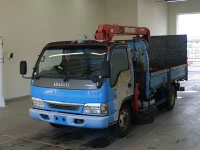 Isuzu ELF  с аукциона в Японии