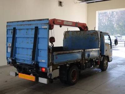 Isuzu ELF  с аукциона в Японии