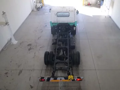 Isuzu ELF  с аукциона в Японии