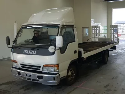 Isuzu ELF  с аукциона в Японии