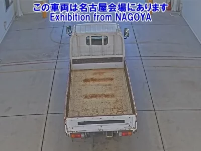 Toyota DYNA  с аукциона в Японии