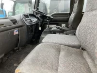 Isuzu FORWARD лот № 3319 оценка 3  с аукциона в Японии 4