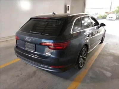 Audi A4  с аукциона в Японии