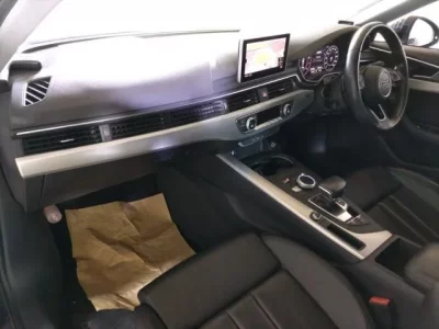 Audi A4  с аукциона в Японии