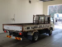 Isuzu ELF лот № 1347 оценка R  с аукциона в Японии 1