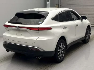 Toyota HARRIER  с аукциона в Японии