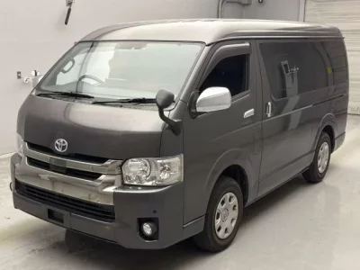 Toyota HIACE VAN  с аукциона в Японии