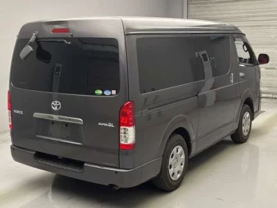 Toyota HIACE VAN  с аукциона в Японии