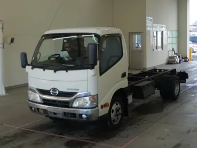 Hino DUTRO  с аукциона в Японии