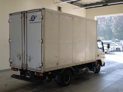 Mitsubishi CANTER  с аукциона в Японии