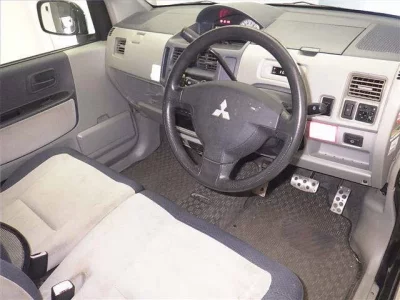 Mitsubishi EK ACTIVE