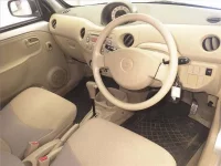 Daihatsu Esse лот № 80186 оценка ***  с аукциона в Японии 2