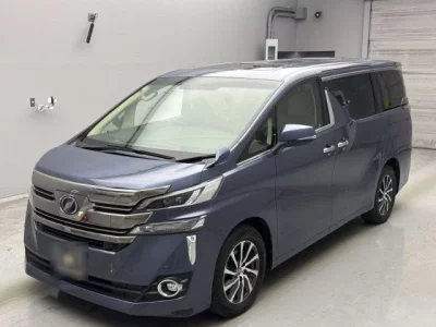 Toyota VELLFIRE  с аукциона в Японии